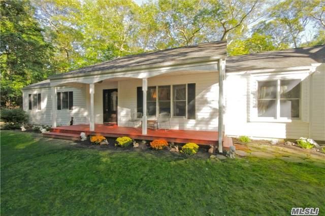 #1 photo, 63 Westchester Drive, מחוז סאפוק Rocky Point , NY 11778