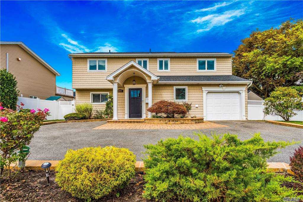 #1 photo, 2533 Riviera Lane, מחוז נסאו Bellmore , NY 11710