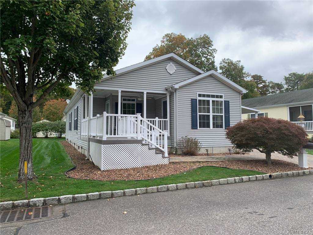 #1 photo, 1661-525 Old Country Road, Саффолк ‖ Riverhead , NY 11901