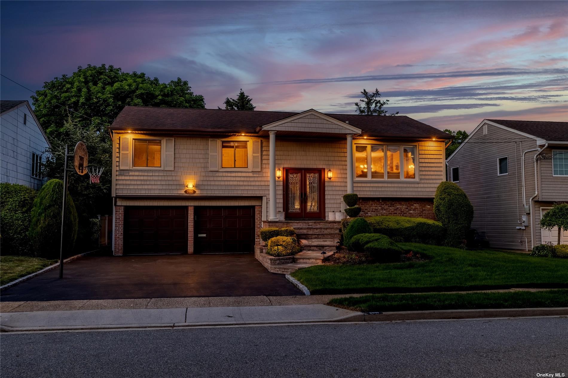 #1 photo, 2991 Bond Drive, Merrick , NY 11566