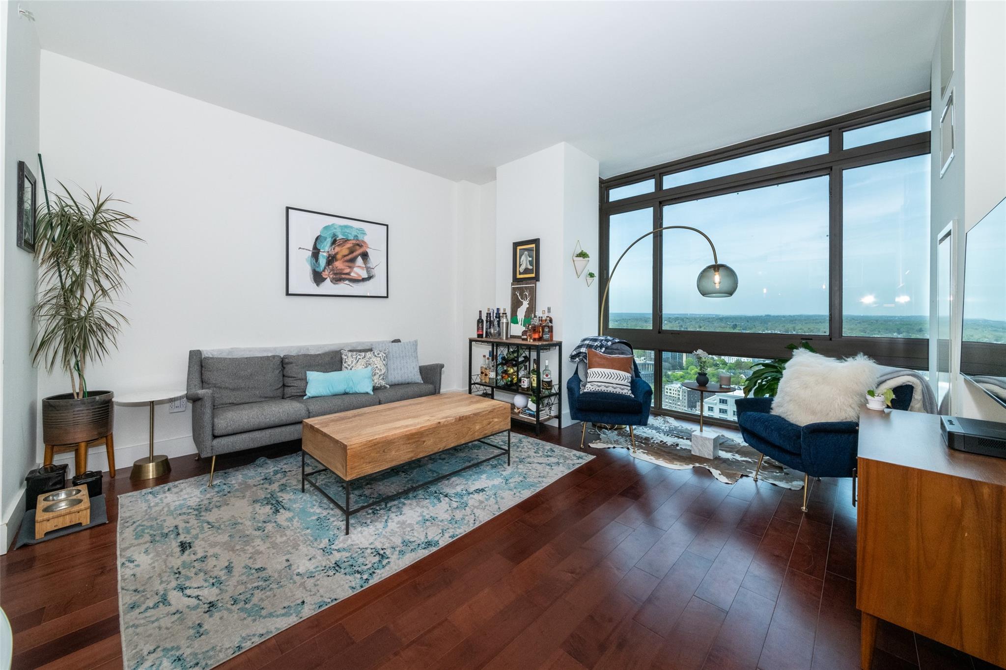 #1 photo, 175 Huguenot Street, New Rochelle , NY 10801