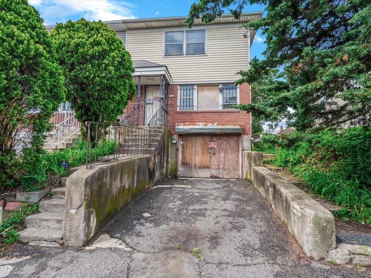#1 photo, 105-14 Van Wyck Expressway, קווינס Richmond Hill S. , NY 11419