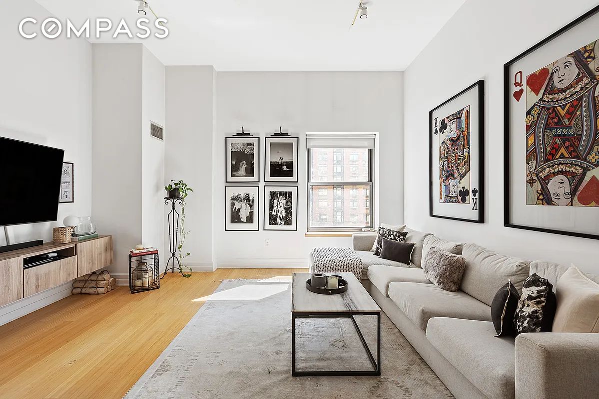 #1 photo, Brooklyn, Downtown Brooklyn , NY 11201