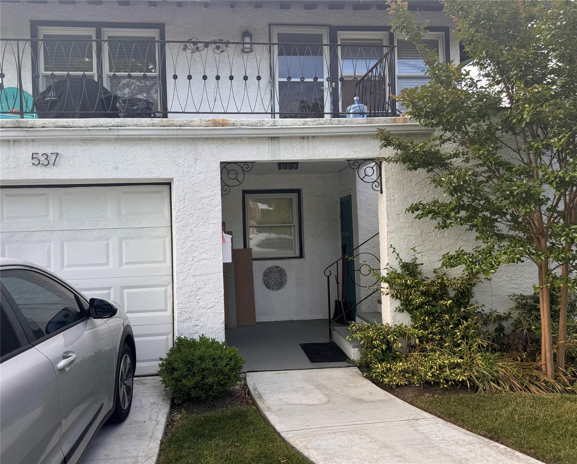 #1 photo, 537 E Chester Street, Long Beach , NY 11561