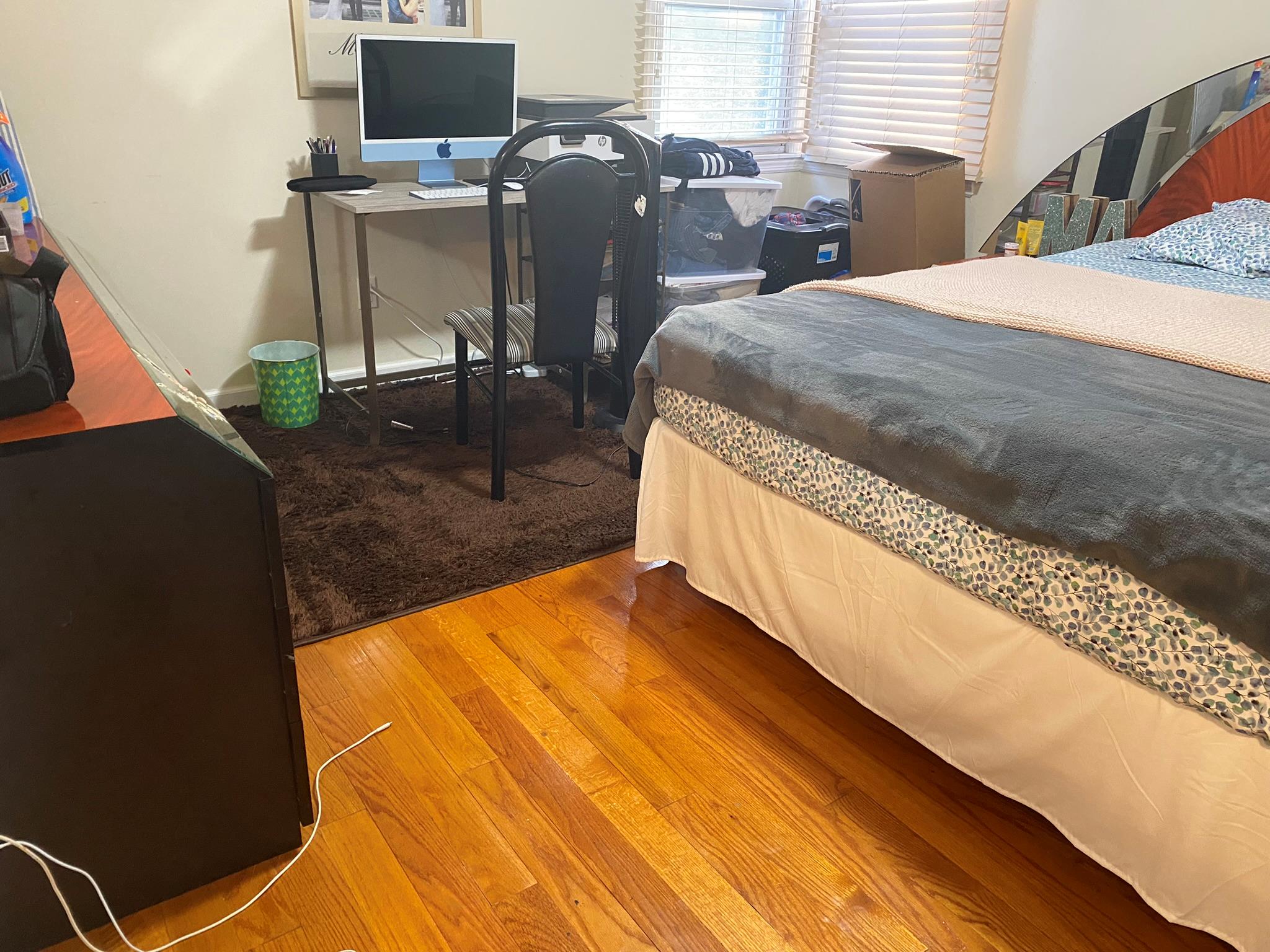 #1 photo, 1057 Lakeville Road, Нассау ‖ New Hyde Park , NY 11040