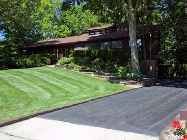 #1 photo, 21 Fox Hollow Ridin Road, Northport , NY 11768