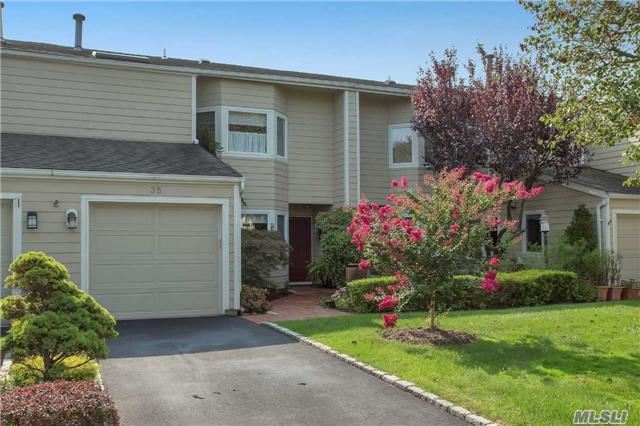 #1 photo, 35 Lakeside Lane, सफ़ोक काउंटी Bay Shore , NY 11706