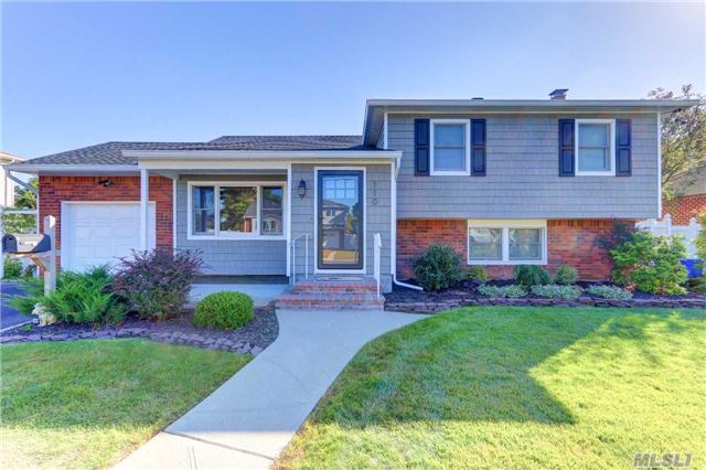 #1 photo, 110 Maybrook Road, 東長島 North Babylon , NY 11703