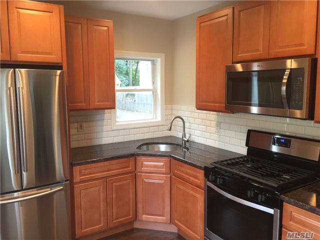 #1 photo, 3528 Park Avenue, 長島 Wantagh , NY 11793