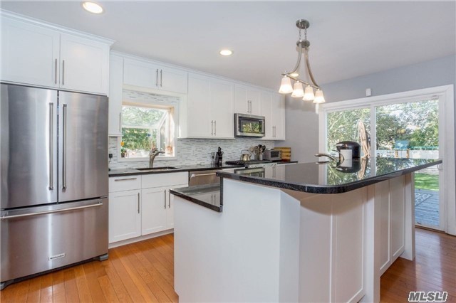 #1 photo, 19 Wall Street, サフォーク郡 Farmingdale , NY 11735