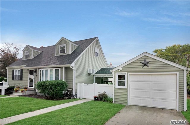 #1 photo, 47 Fraser Avenue, 長島 North Merrick , NY 11566