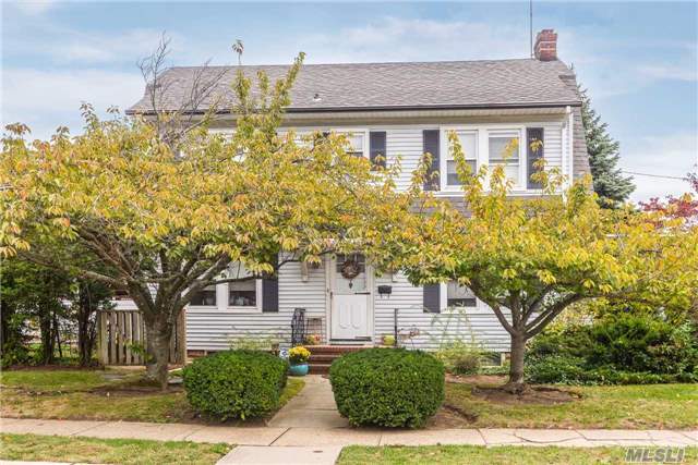 #1 photo, 37 Oak Street, Lynbrook , NY 11563