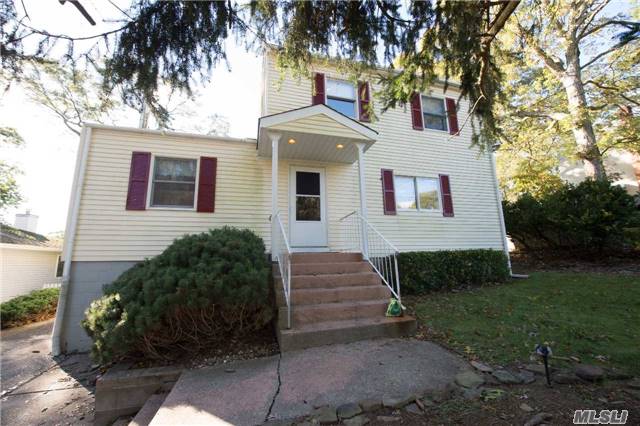 #1 photo, 20 Hemlock Road, Rocky Point , NY 11778