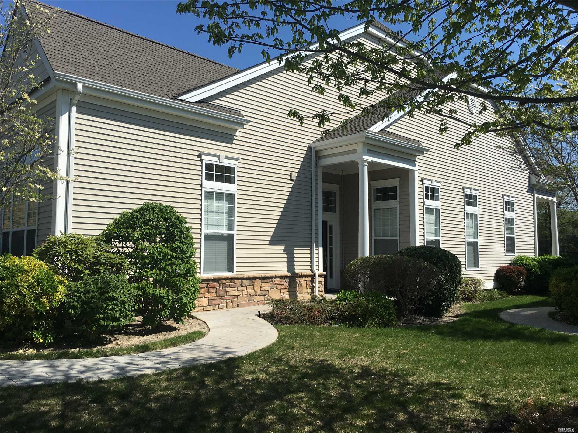 #1 photo, 168 Melody Court, サフォーク郡 Eastport , NY 11941