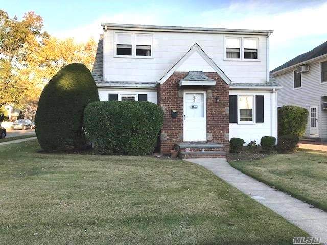 #1 photo, 93 Cushing Avenue, ナッソー郡 Williston Park , NY 11596