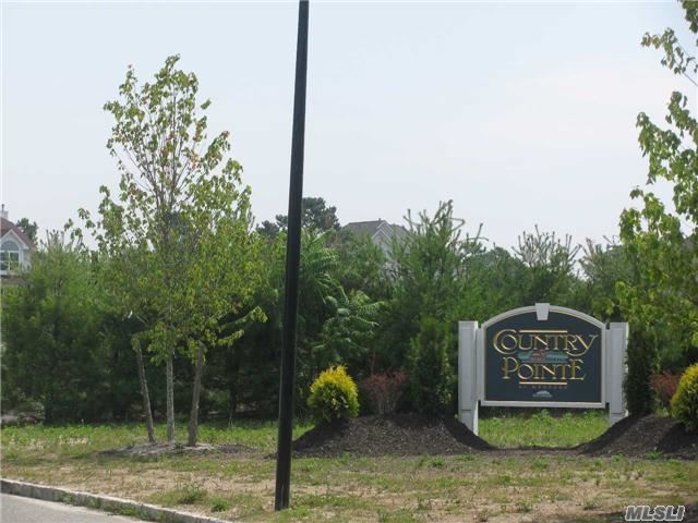 #1 photo, 11 Bucks Hill Street, Medford , NY 11763