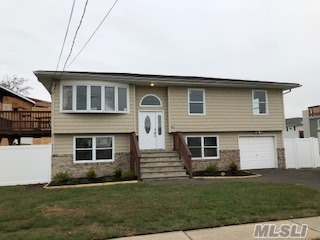 #1 photo, 46 W Saltaire Road, サフォーク郡 Lindenhurst , NY 11757