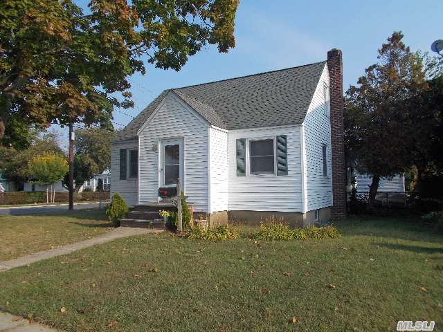 #1 photo, 1634 Atherton Avenue, Elmont , NY 11003