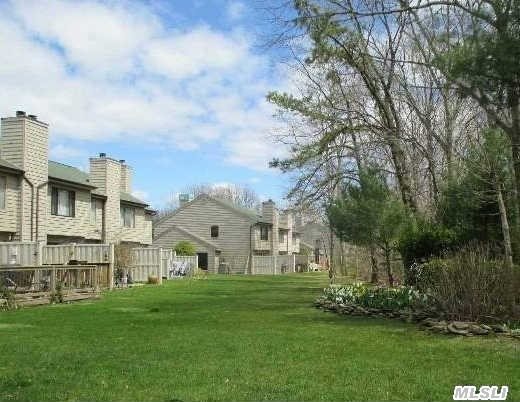 #1 photo, 130 Beecher Avenue, 東長島 东艾斯利普 East Islip , NY 11730