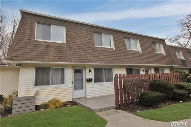 #1 photo, 138 Storm Drive, Holtsville , NY 11742