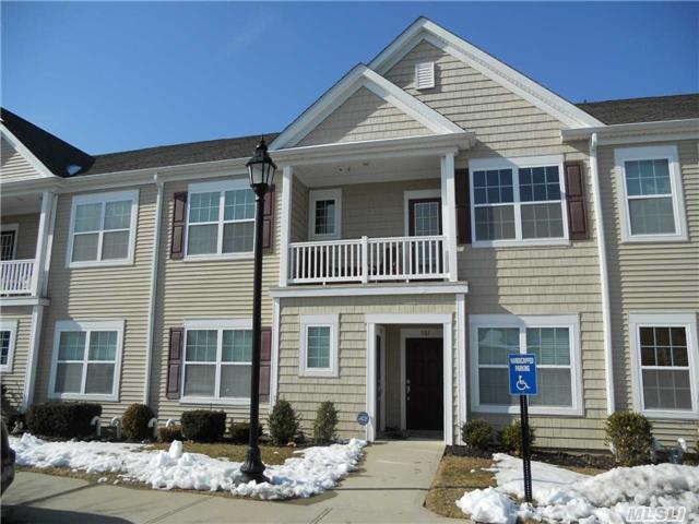 #1 photo, 162 Southampton Drive, 长岛 Massapequa , NY 11758