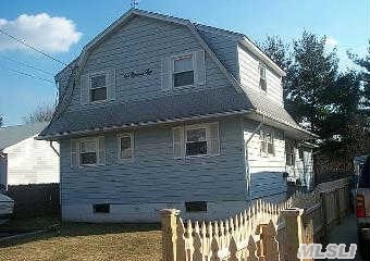 #1 photo, 150 East Avenue, 長島 Hicksville , NY 11801