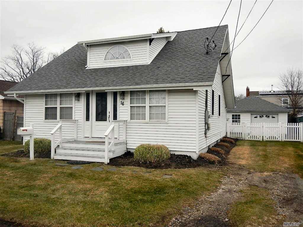 #1 photo, 16 Mound Street, Lindenhurst , NY 11757