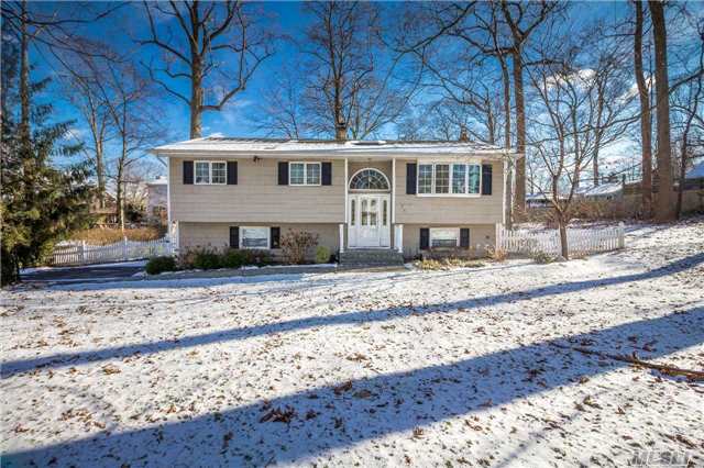 #1 photo, 25 King Road, サフォーク郡 Kings Park , NY 11754