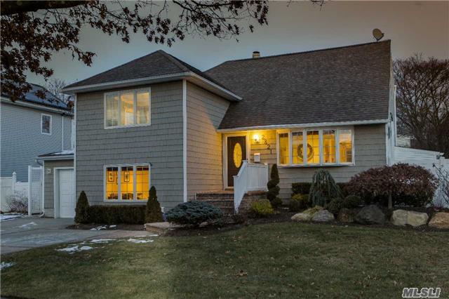 #1 photo, 2821 Colonial Avenue, Merrick , NY 11566