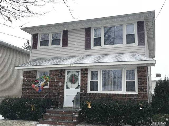 #1 photo, 196 Nassau Boulevard, Garden City S. , NY 11530