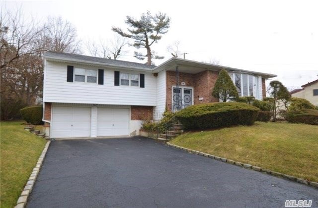 #1 photo, 14 Dogwood Rd, ナッソー郡 Searingtown , NY 11507