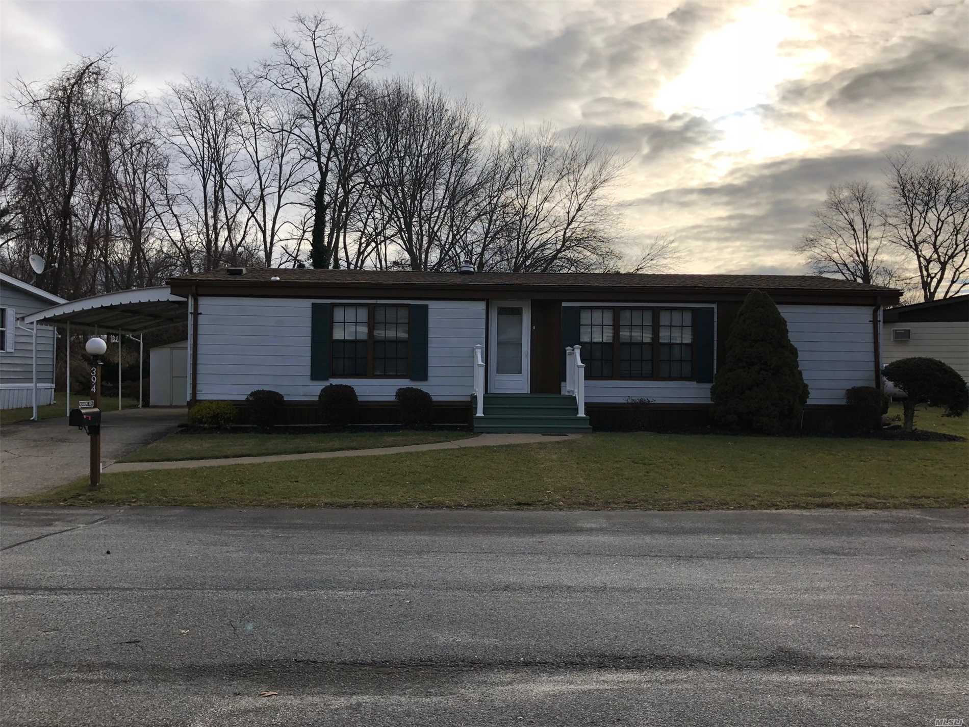 #1 photo, 1661-394 Old Country Road, Riverhead , NY 11901