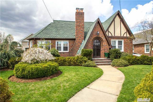 #1 photo, 2404 Rockville Centre Pkwy, Oceanside , NY 11572