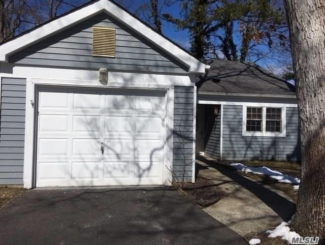 #1 photo, 206 Belfast Lane, Ridge , NY 11961