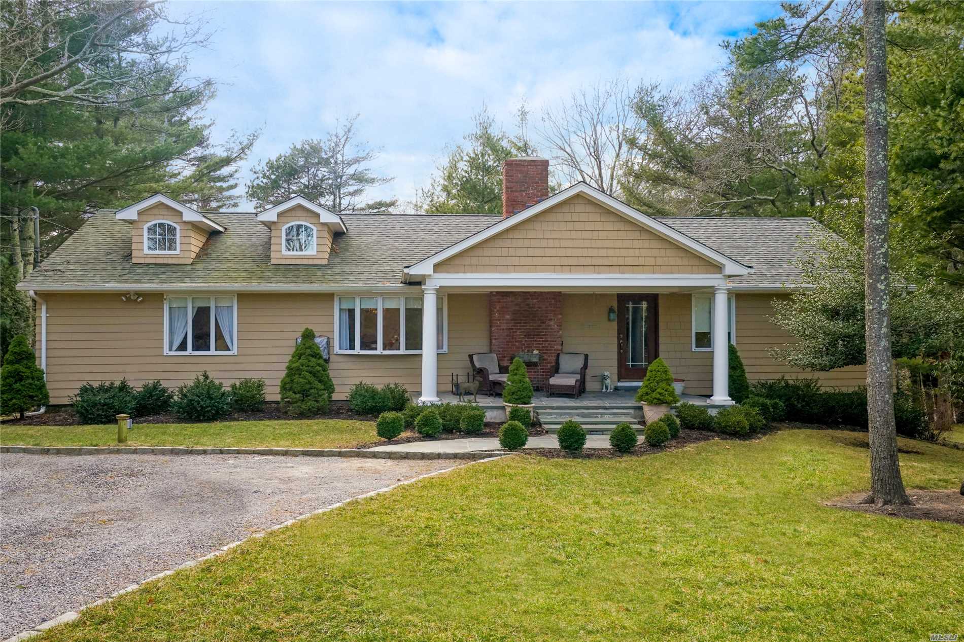 #1 photo, 4030 Nassau Point Road, Cutchogue , NY 11935