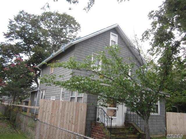 #1 photo, 2962 Grand Avenue, Baldwin , NY 11510