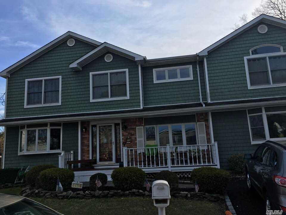 #1 photo, 170 Nina Street, サフォーク郡 Holbrook , NY 11741