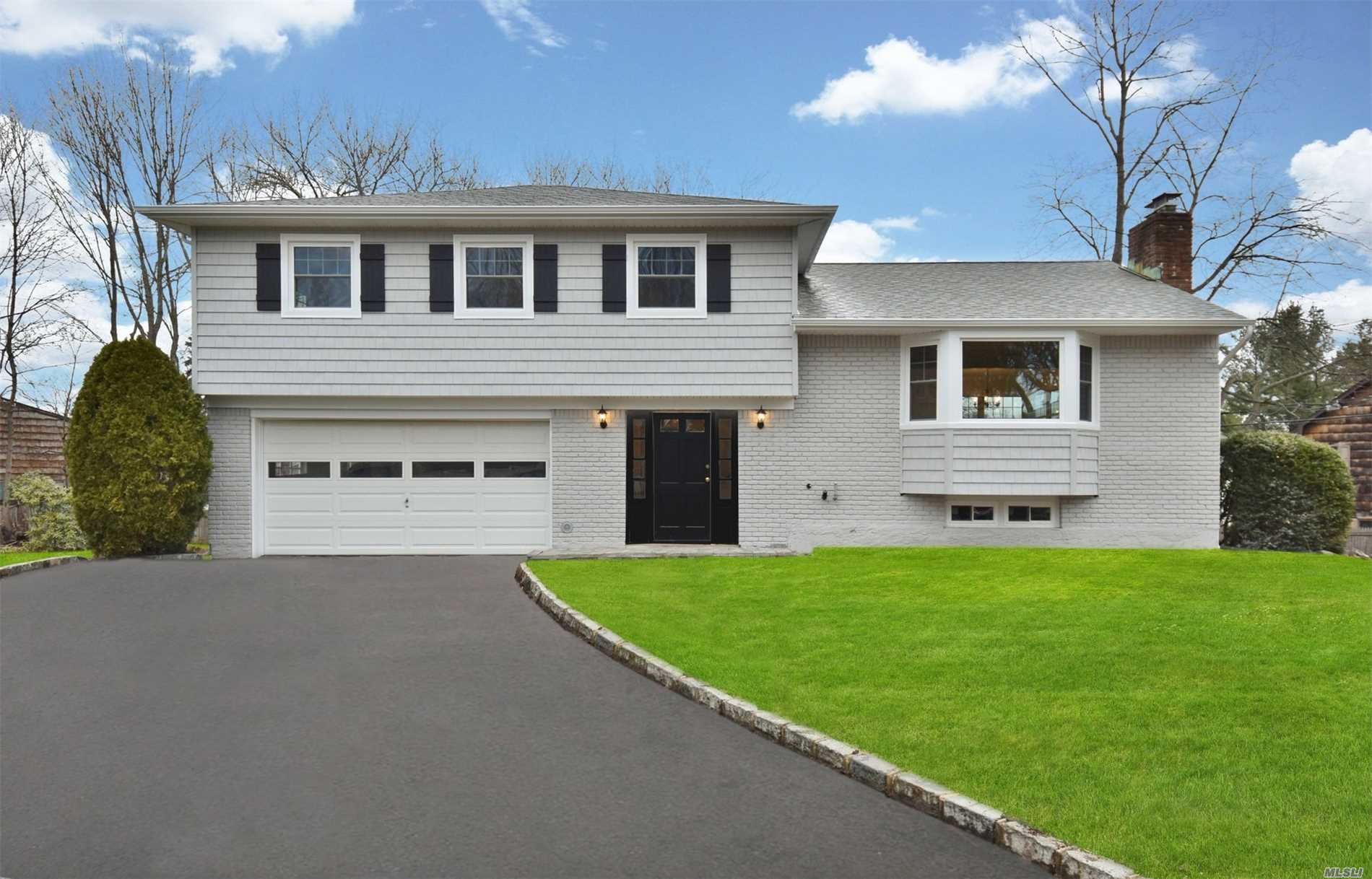 #1 photo, 2 Candlewood Court, サフォーク郡 Huntington , NY 11743