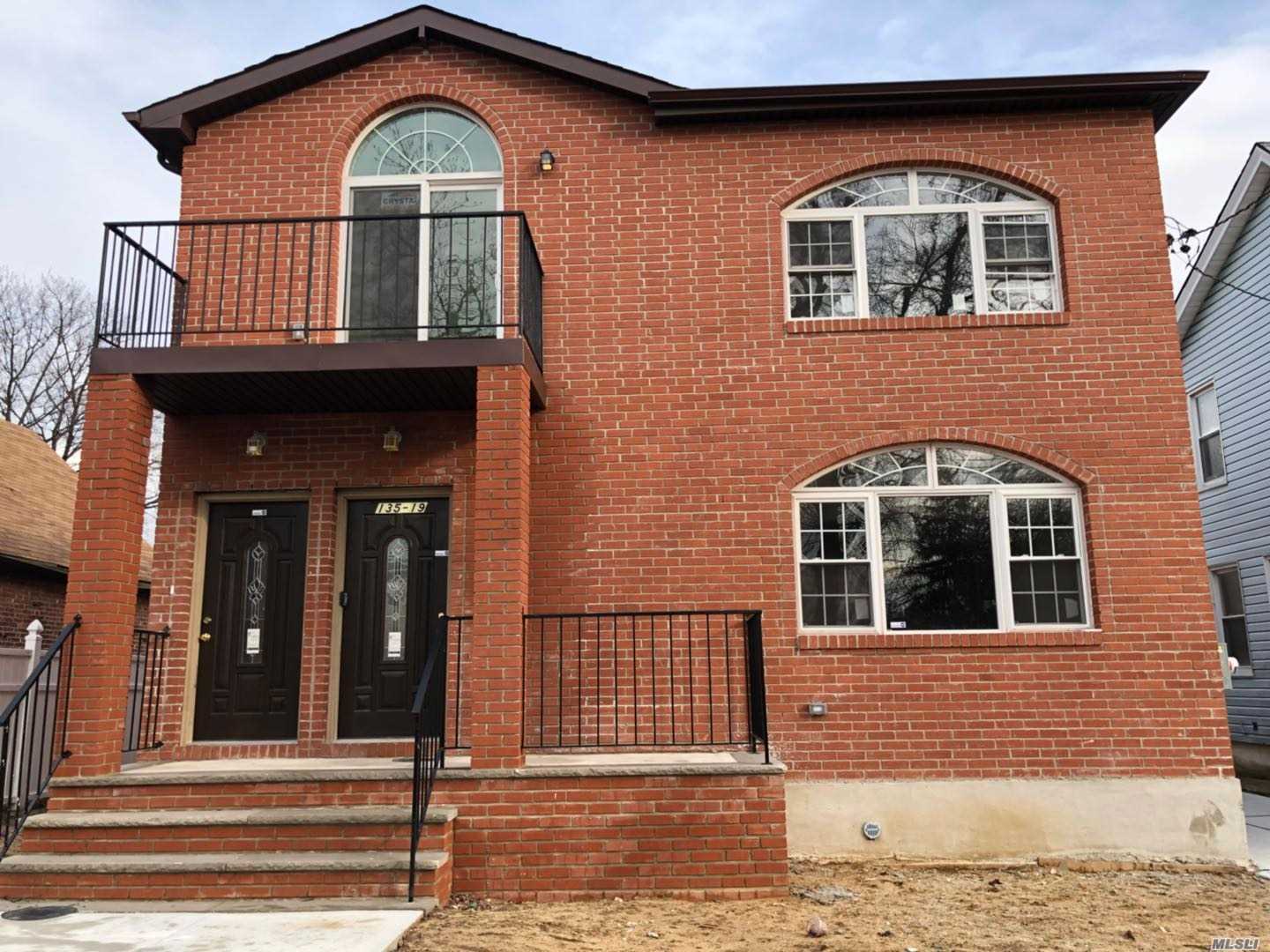 #1 photo, 135-19 220th Pl, Springfield Gdns , NY 11413