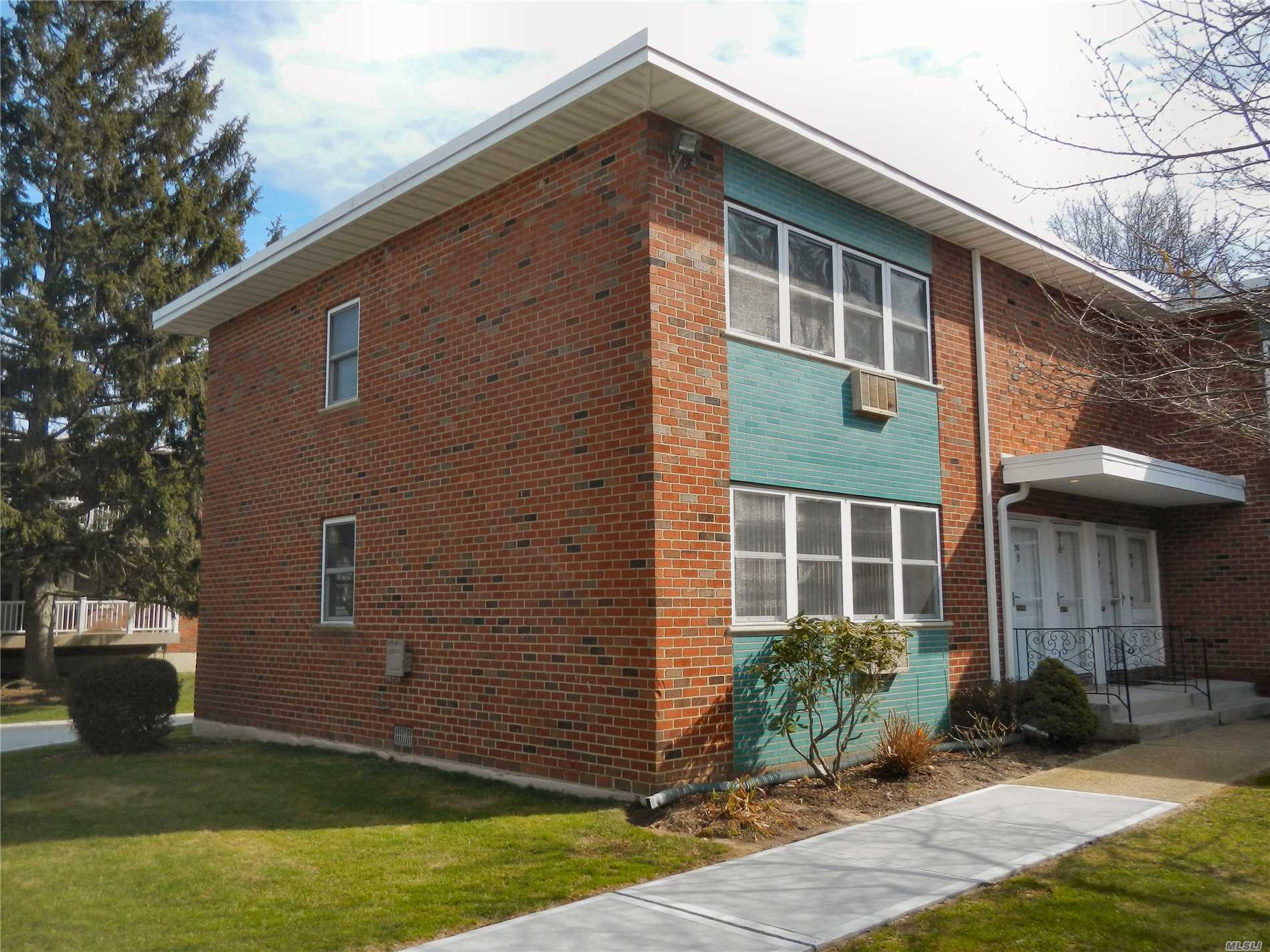 #1 photo, 90 Farber Drive, West Babylon , NY 11704