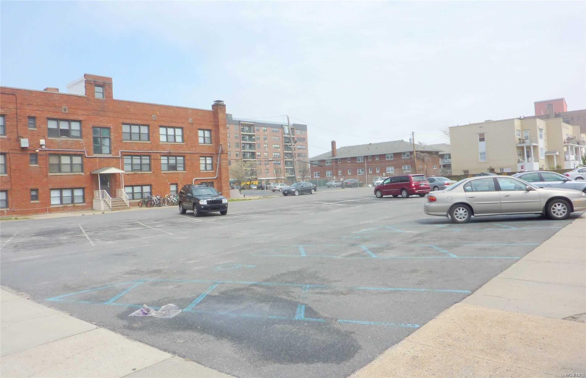 #5 photo, 301 Shore Road, ناسو Long Beach , NY 11561