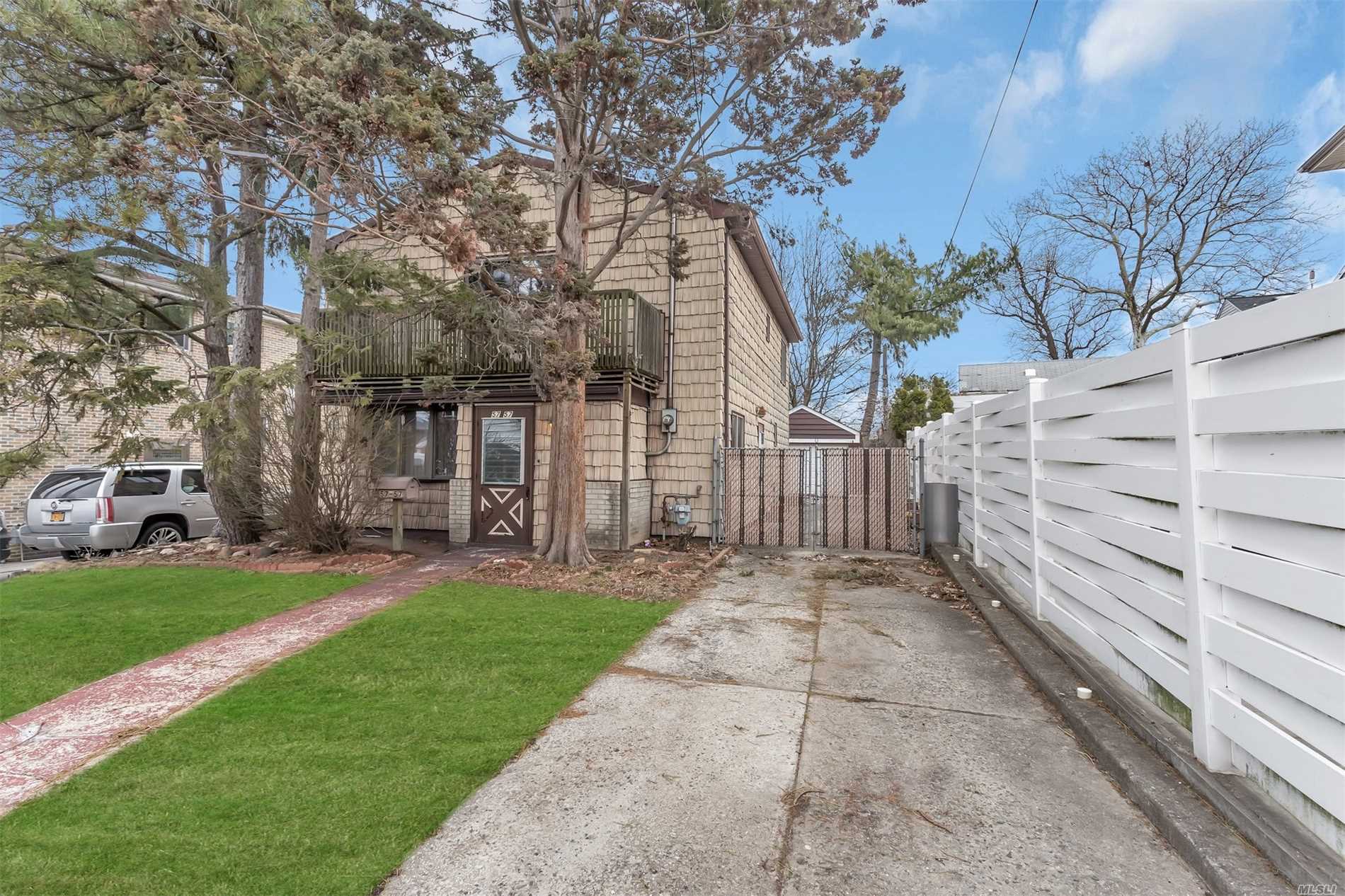 #1 photo, 57-57 256th Street, Little Neck , NY 11362