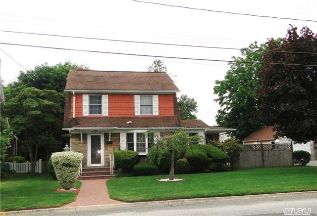 #1 photo, 232 Carman St, מחוז סאפוק Patchogue , NY 11772