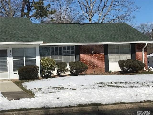 #1 photo, 239 Weymouth Court, サフォーク郡 Ridge , NY 11961