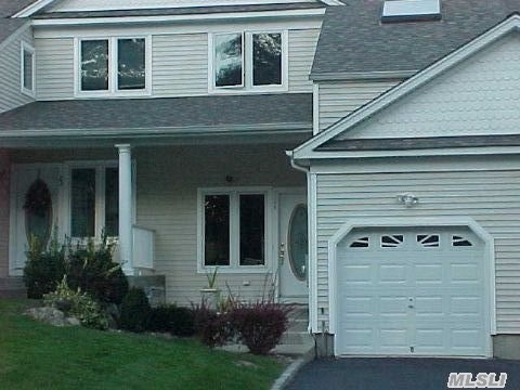 #1 photo, 24 Lindbergh Cir, Huntington , NY 11743