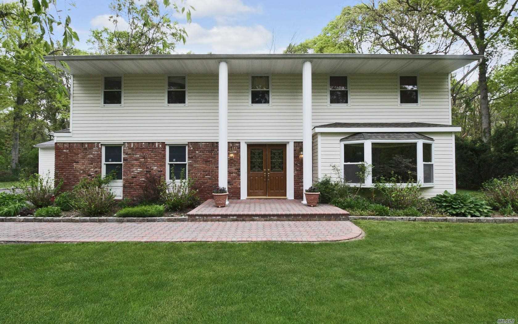 #1 photo, 28 Highland Boulevard, Dix Hills , NY 11746