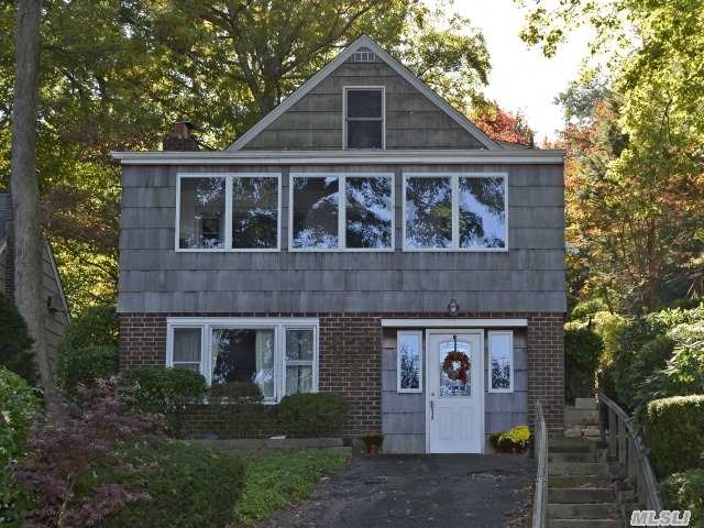 #1 photo, 590 Mckinley Ter, Centerport , NY 11721