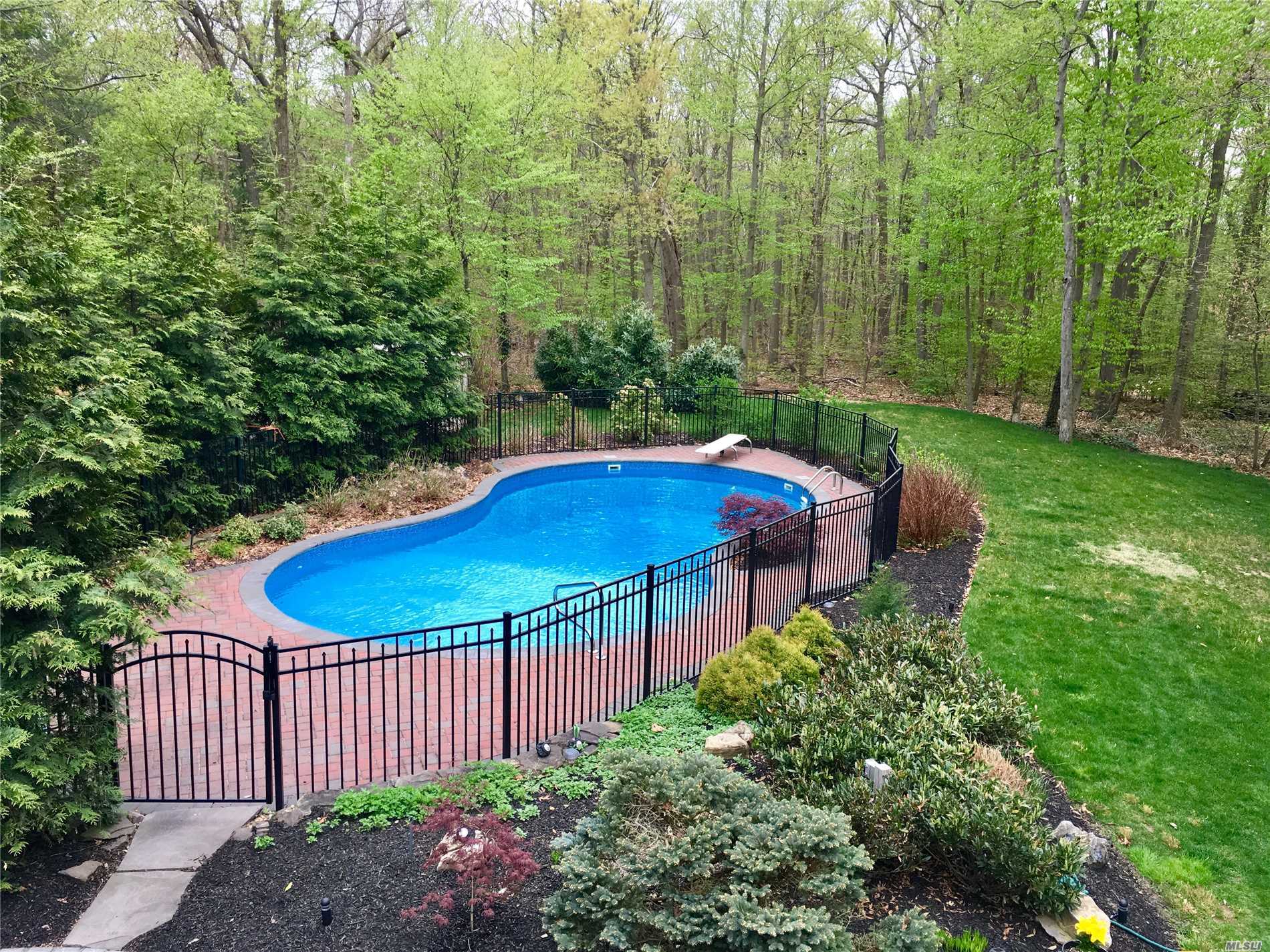 #1 photo, 14 Ridge Drive, Melville , NY 11747