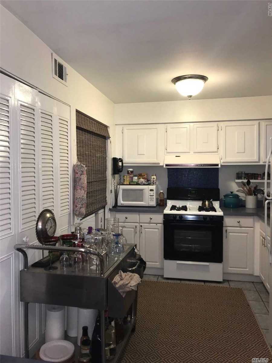 #1 photo, 181 Feller Drive, サフォーク郡 Central Islip , NY 11722