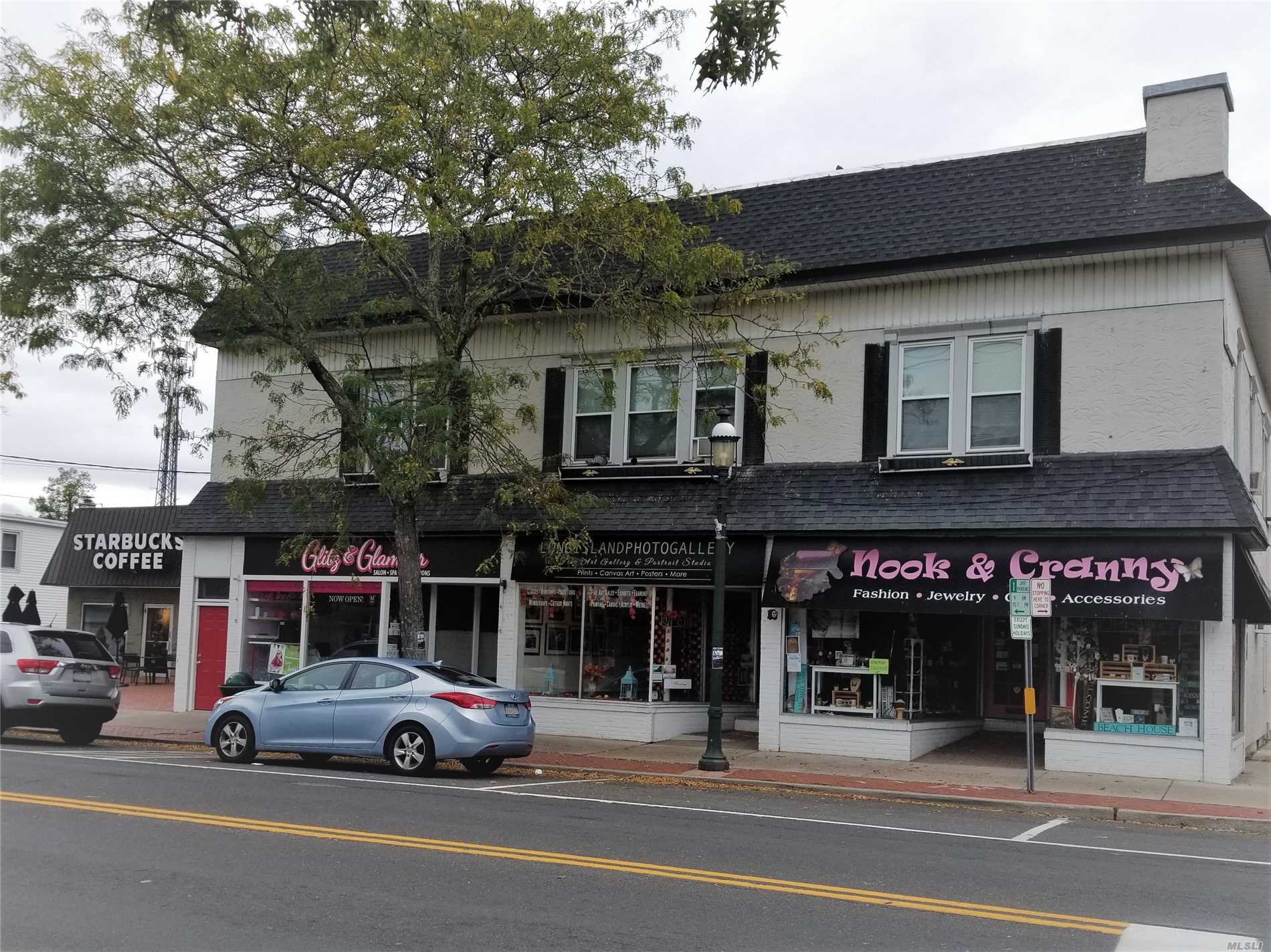 #1 photo, 463 Main Street, Islip , NY 11751